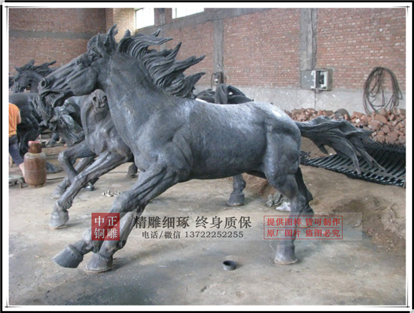 不銹鋼馬雕塑價格.jpg 不銹鋼馬雕塑價格.jpg