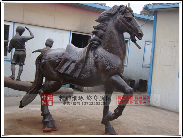 馬踏飛燕擺件.jpg 馬踏飛燕擺件.jpg