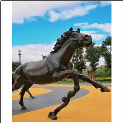 馳騁銅馬雕塑 馳騁銅馬雕塑