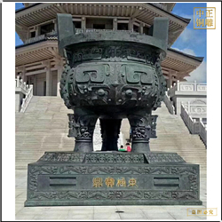 鑄銅關(guān)公 室外大型仿古三足圓鼎