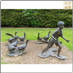 鑄銅關(guān)公 小孩喂鴿子銅雕塑