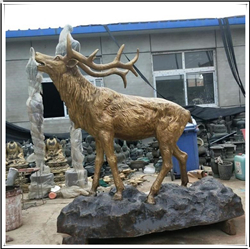 動(dòng)物雕塑銅鹿 動(dòng)物雕塑銅鹿